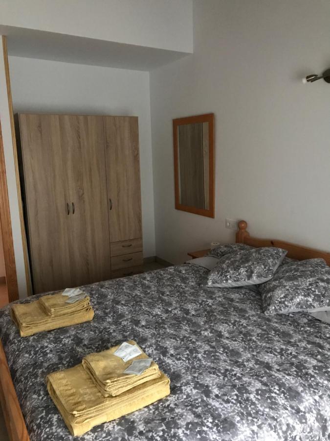 Ca Lidia - Apartamentos Turisticos El Balconet 베니만텔 외부 사진