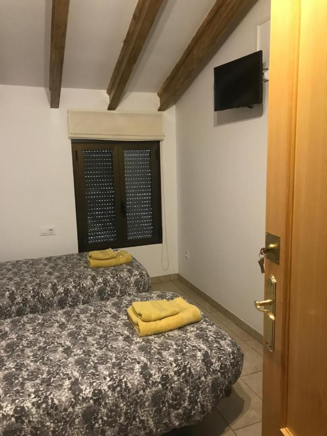 Ca Lidia - Apartamentos Turisticos El Balconet 베니만텔 외부 사진