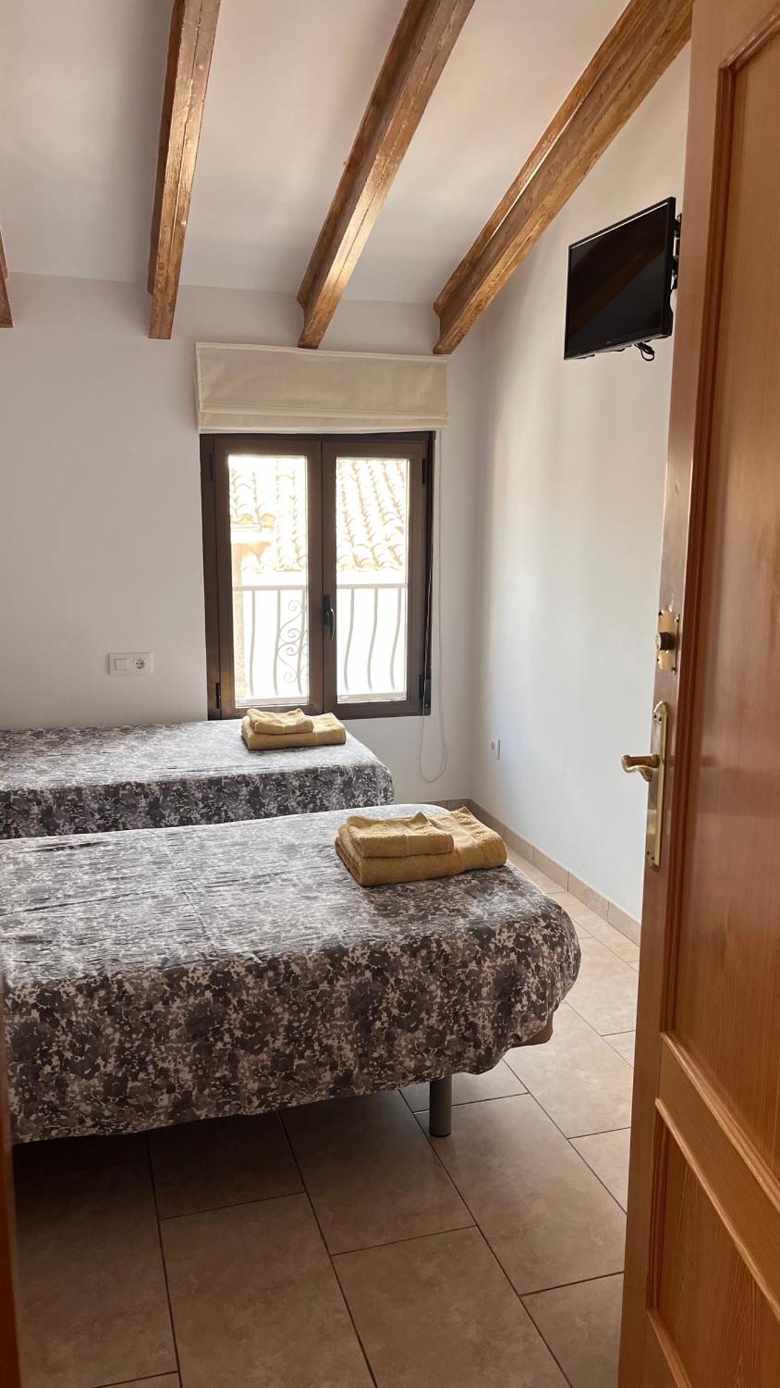 Ca Lidia - Apartamentos Turisticos El Balconet 베니만텔 외부 사진
