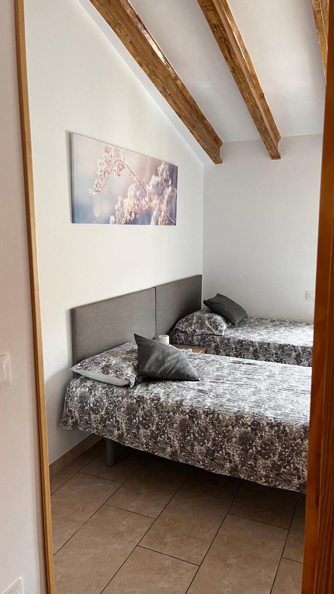 Ca Lidia - Apartamentos Turisticos El Balconet 베니만텔 외부 사진